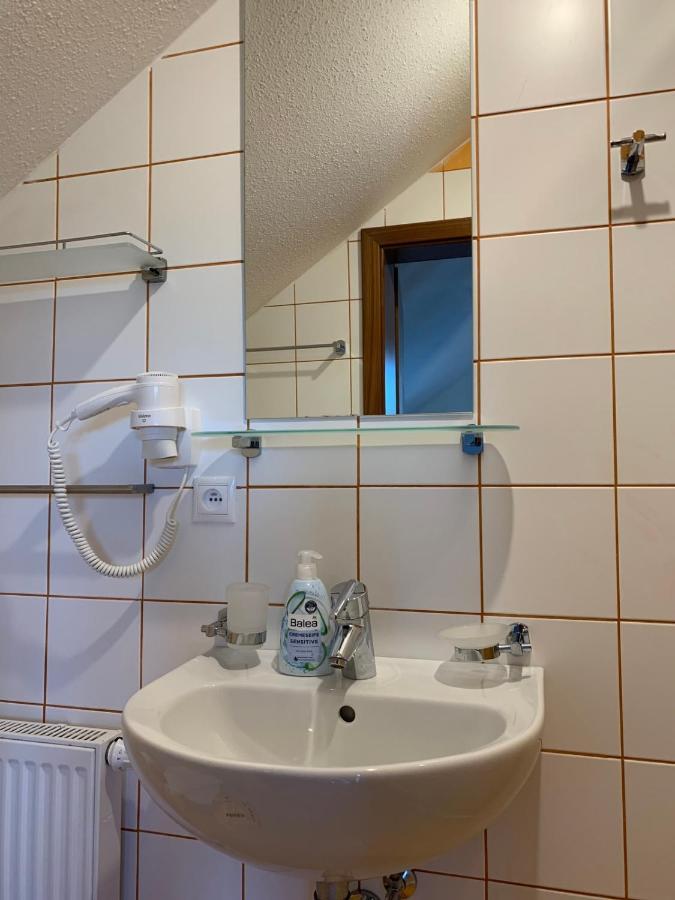 Eltako Penzion Karlsbad Buitenkant foto
