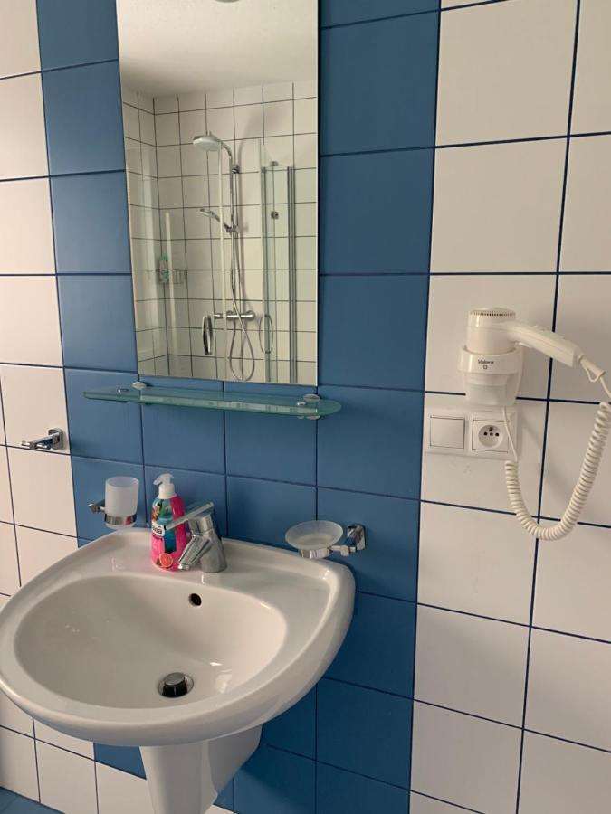 Eltako Penzion Karlsbad Buitenkant foto